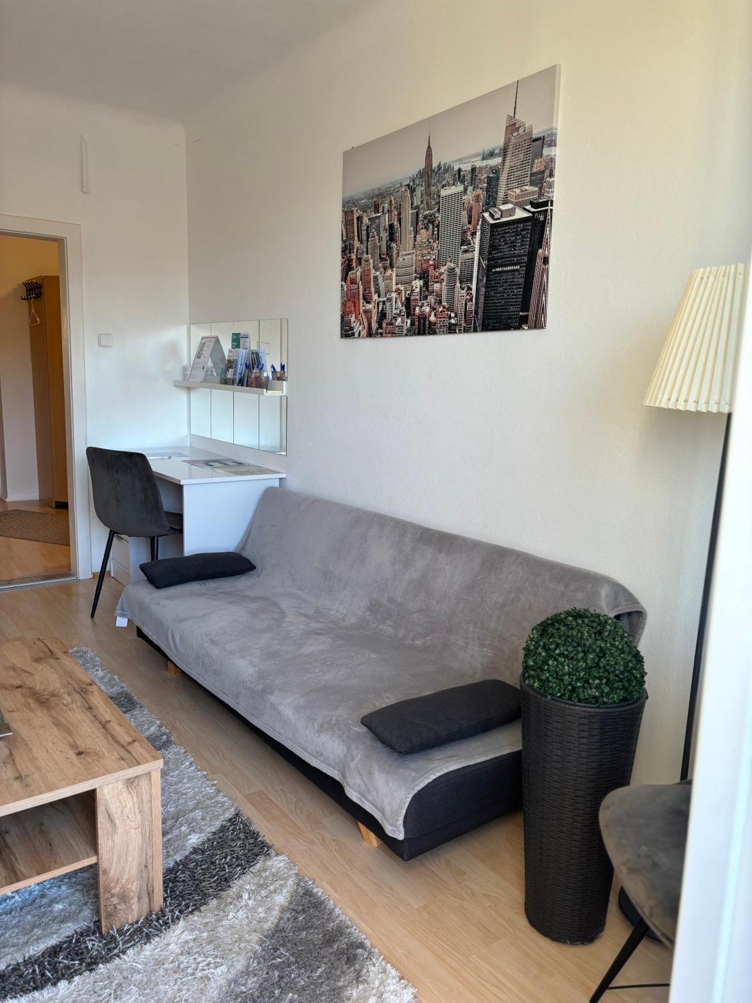 Zum Breyer Bnb City Apartment Баден Екстериор снимка